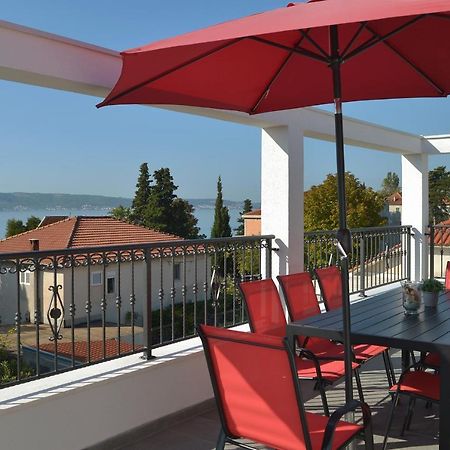New Apartments 9 Minutes From Split Airport Каштела Экстерьер фото
